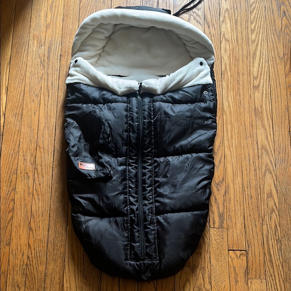 Stroller Weatherproof Footmuff